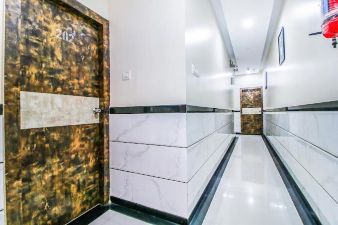 Hotel Embassy Grand Near Us Embassy Bkc มุมไบ ภายนอก รูปภาพ